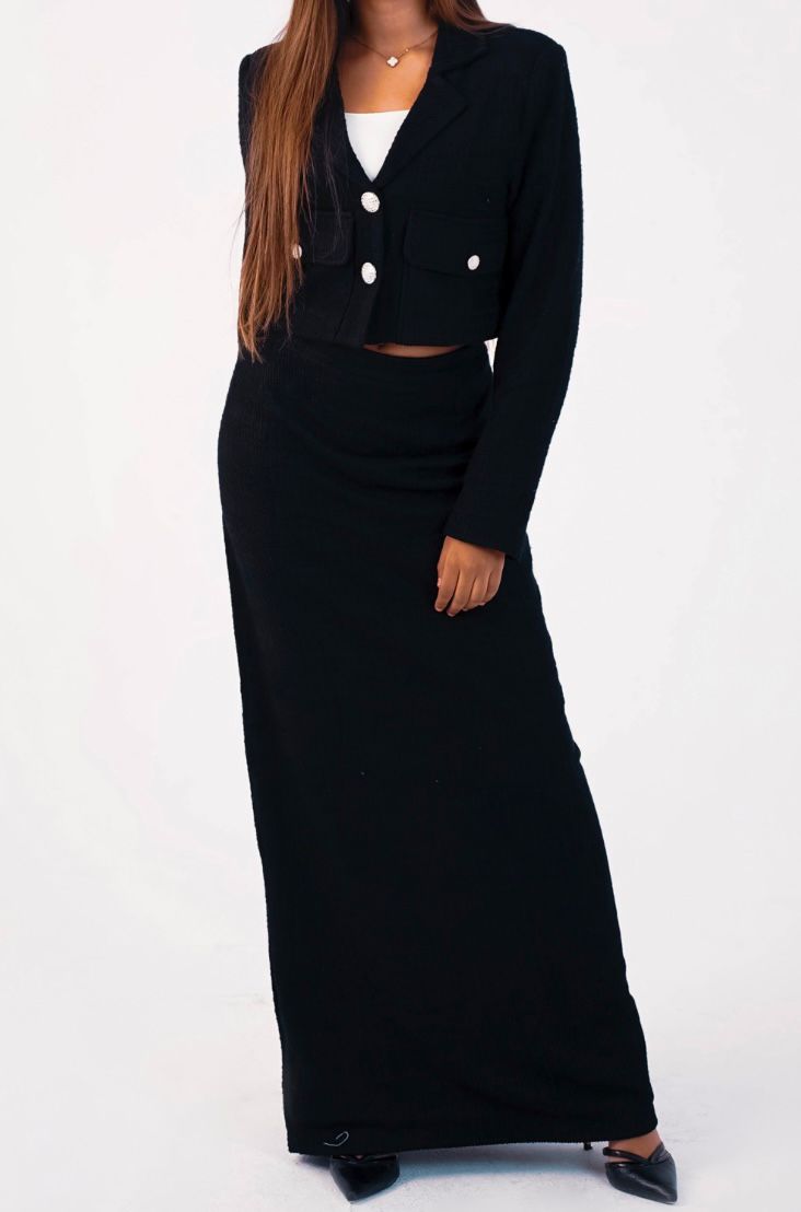 Dama suit with maxi skirt